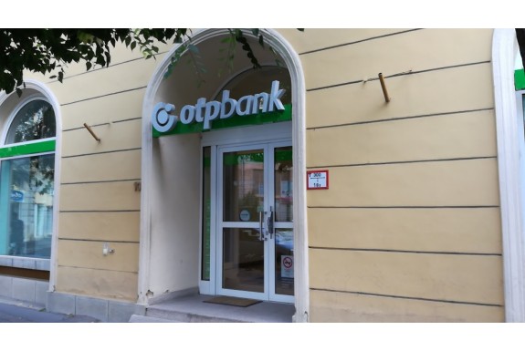 OTP Bankfiók Szombathely Király u. 10.